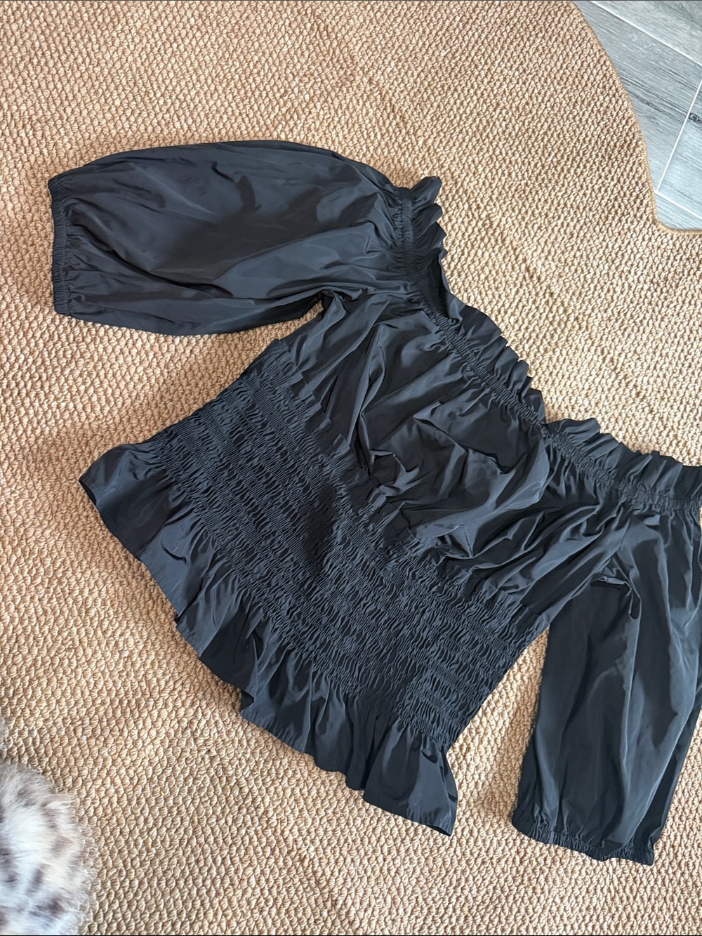 Express Black Off-the-Shoulder Smocked Peasant Top